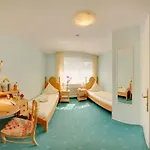 特门欧辰威勒旅馆