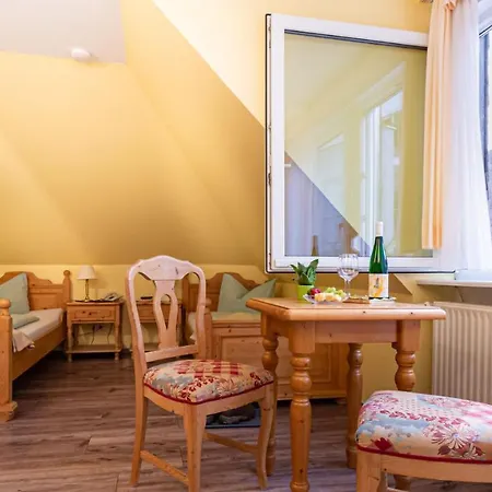 Tummelchen Gasthof 3*