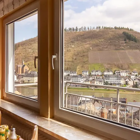 Tummelchen בית הארחה 3*