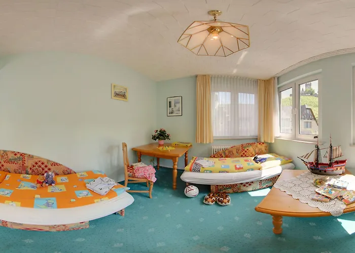 Tummelchen Гостевой дом Кохем